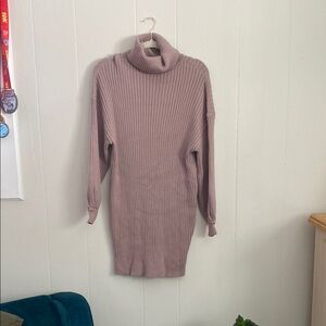 Women's Ribbed Turtleneck Sweater -Mauve